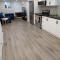 Lake-Walk House 3 Bed 2 Bath Apt