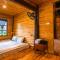 Sapa Riverside Homestay