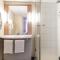 ibis Issoire