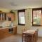 Lakeview Apartment