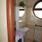 Lakeview Apartment
