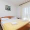 Apartments Zdravko
