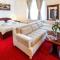 Garni Hotel Royal Crown