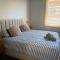 Somerby House - Cbd, Bbq, Garden, Pets, Parking!
