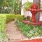 Roniques Guest House
