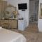 Roniques Guest House
