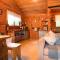 Rustic Hut Bush Retreat