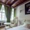 Tyn Yard Residence
