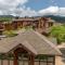 309 Studio Spruce Peak Lodge Base of Stowe Mt Resort Sleeps 4