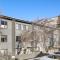 Perfect Inside Downtown Aspen Location! Romantic 1300 ft, 4 Blocks or 396 m, to AJAX or Aspen Mountain