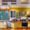 La Romane Stylish forest chalet w spa