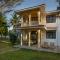 Bahari Dhow Beach Villas