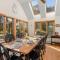 Spacious Home with Direct Pond Access!