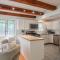 Private Location w Guest House