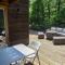 Private Location w Guest House