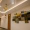HOTEL TEN SQUARE - 5 Minutes from The Taj Mahal