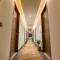 HOTEL TEN SQUARE - 5 Minutes from The Taj Mahal