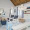 Zandtorini Seaside Cottage