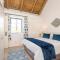 Zandtorini Seaside Cottage