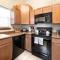 Sungate Condo: Nice Frisco Location