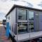 Tiny houseboat Uitgeest I