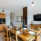 Słoneczny Chełm - Apartamenty w górach, Prywatna sauna jacuzzi balia w cenie, Spa, Grill, Stok narciarski Myślenice, Ścieżki rowerowe, Rzeka Raba, Widok na Tatry