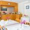 Hostal Residencia Sutimar