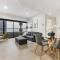 Executive Unit with Pool and Gym near Riverfront