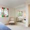 Stunning Katoomba Home with Lush Garden&Playground