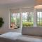 Stunning Katoomba Home with Lush Garden&Playground