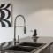 Stylish 2-Bed in Braddon with Alfresco Dining