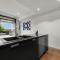 Stylish 2-Bed in Braddon with Alfresco Dining