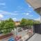 Stylish 2-Bed in Braddon with Alfresco Dining