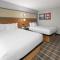 AmericInn by Wyndham Douglas/Saugatuck