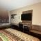 Booneslick Lodge - Neosho Booneslick Lodge - Neosho