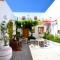 Lindos Esel Suites