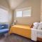Exquisite Central Townhome with Spacious Loft and Gourmet Kitchen