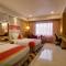 Dolphin Hotel