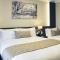 Mercure Orange