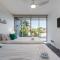 Luxury Spacious 3 Bedroom Apartment - Gold Coast