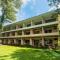 Karahe Beach Hotel