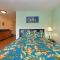 Kaleialoha 402 · KA 402 Spacious Studio Close to Ocean Heated Po