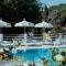 Green Garden Village con piscina, spiaggia riservata e parcheggio Green Garden Village con piscina, spiaggia riservata e parcheggio