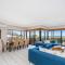 Endless Summer - Ocean Views Beachfront Location.