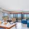 Endless Summer - Ocean Views Beachfront Location.