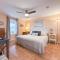 Scenic Harbour View House Waterfront