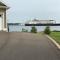 Scenic Harbour View House Waterfront
