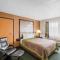 Super 8 by Wyndham Jefferson