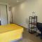 Charming Holiday Home with Free Private Parking