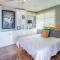 Luxury Five-Bedroom Oasis in Playa Flamingo with a Private Pool and Stylish Decor